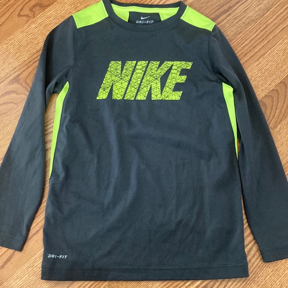 Nike Other - Nike boys shirt